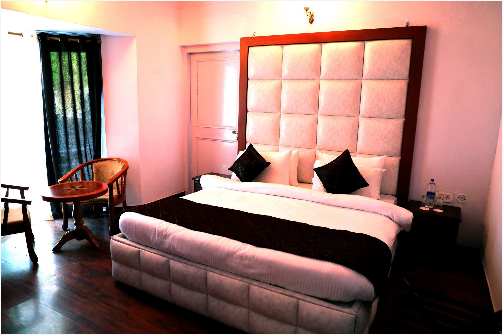The Swiss Village Resort Nainital Exterior foto