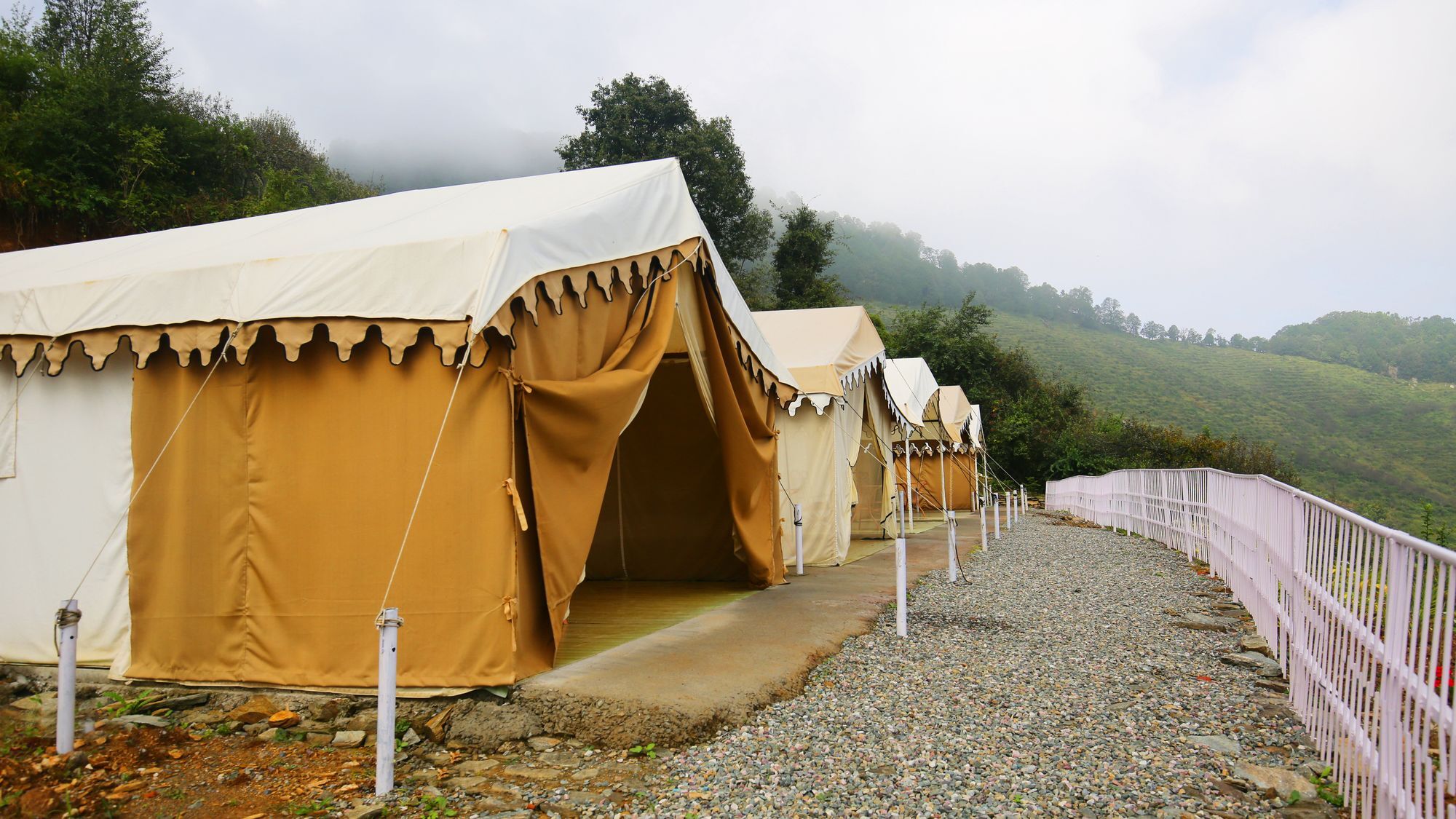 The Swiss Village Resort Nainital Exterior foto